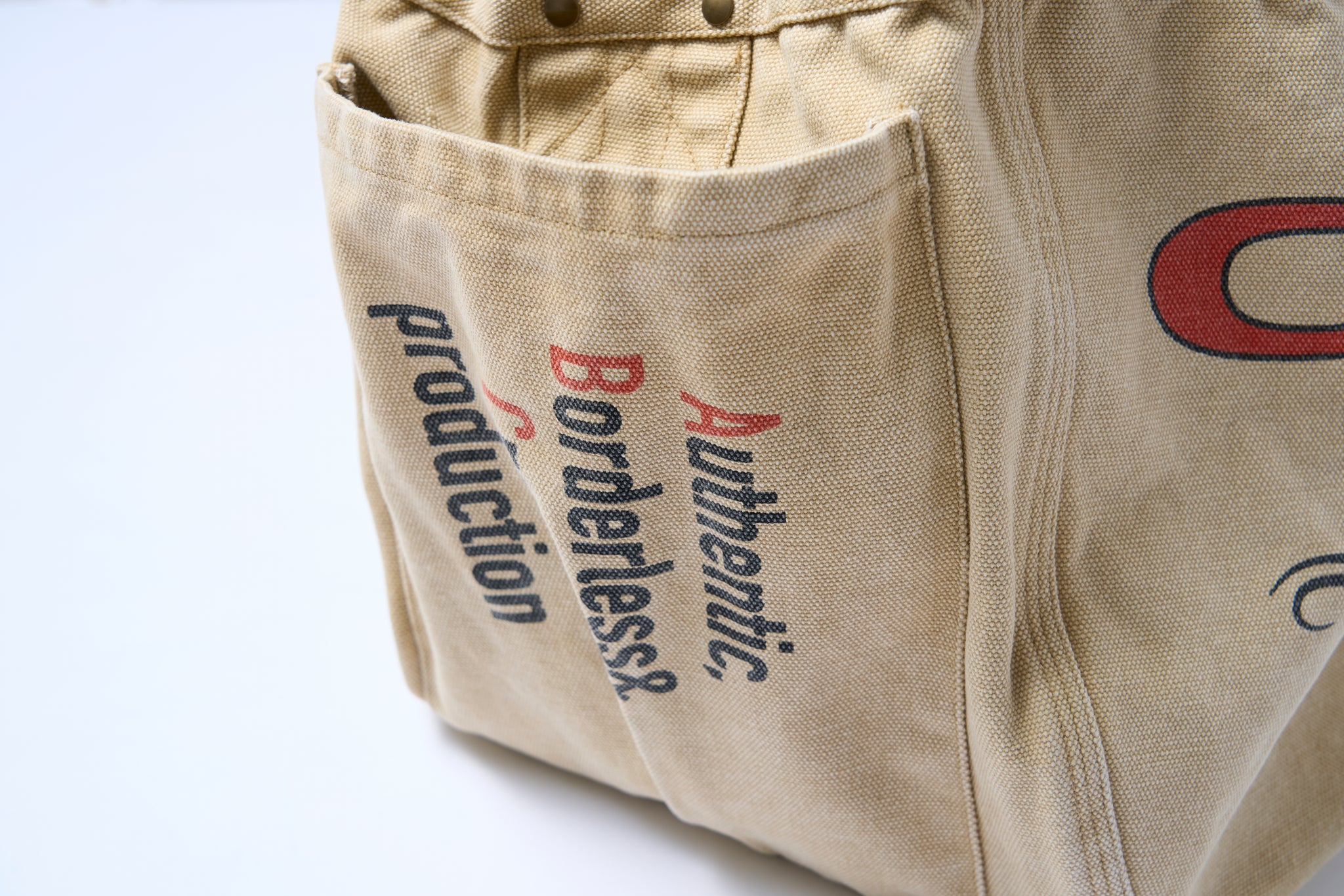 California Sportswear × CLUTCHニュースペーパーバッグ（100th Anniv