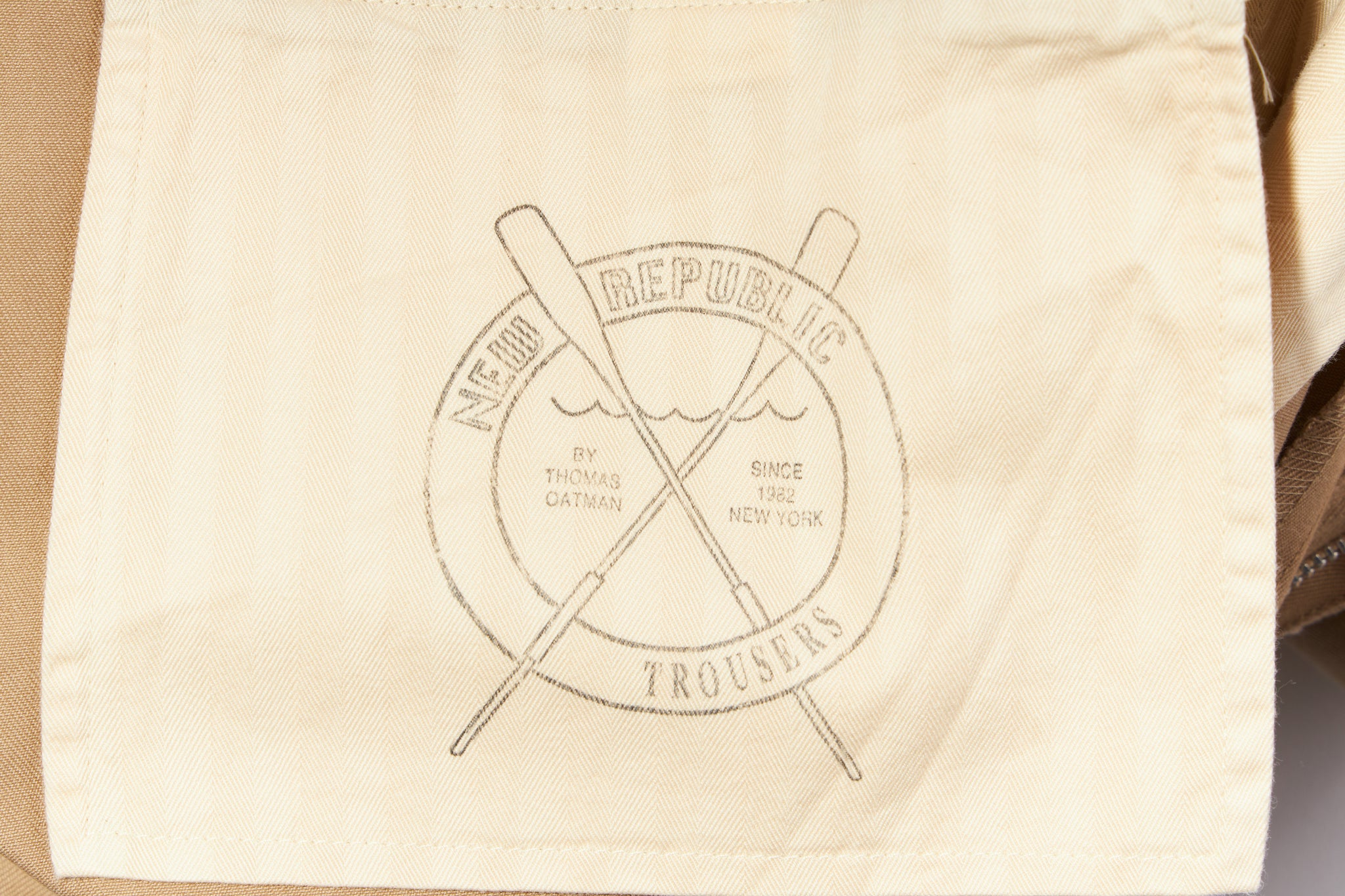 3_今井千尋(サウンドマン)／ニューリパブリックのチノトラウザーズ