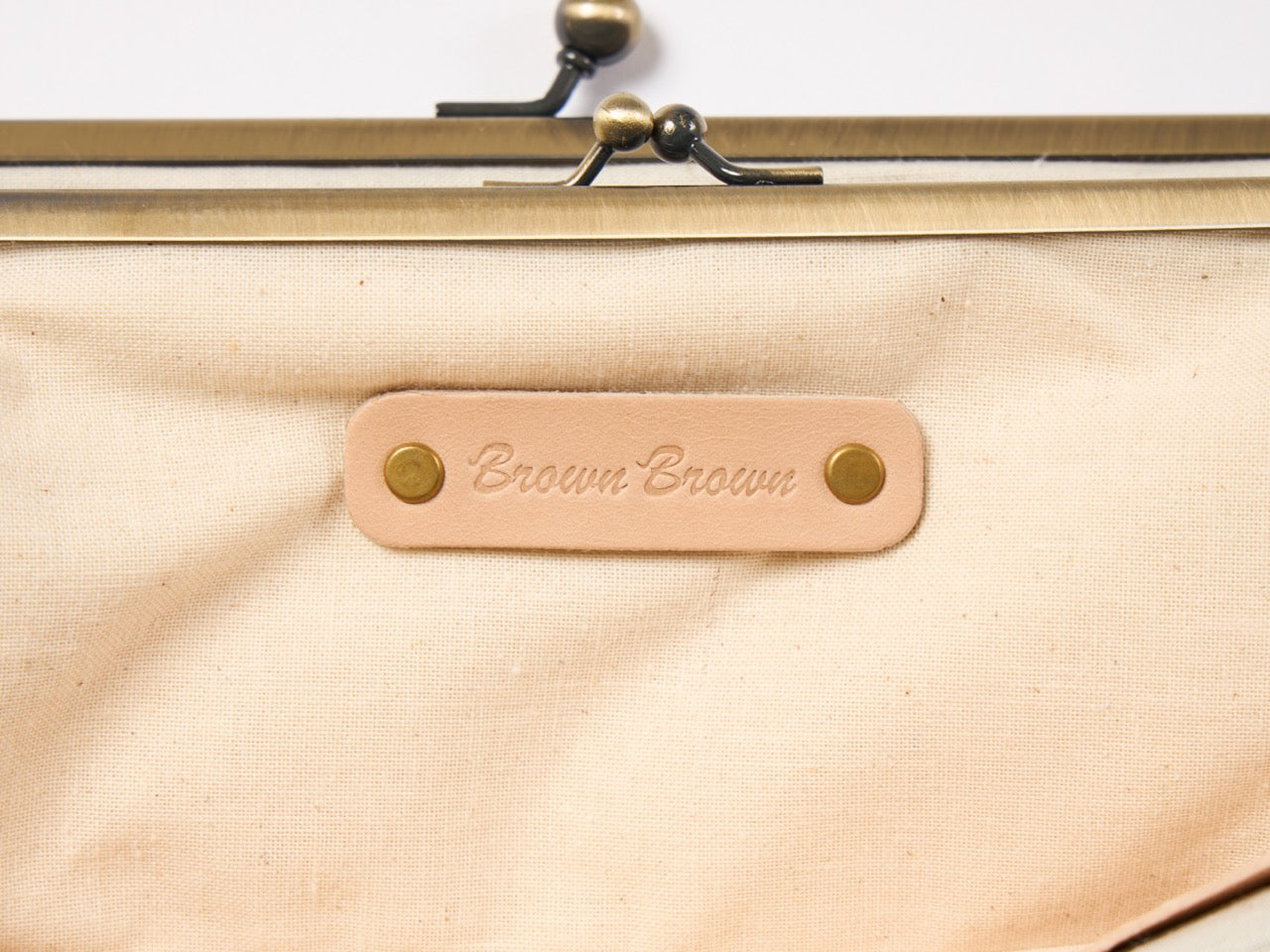 BrownBrown×2nd】ハンドペイントがまぐちウォレット – CLUB 2nd