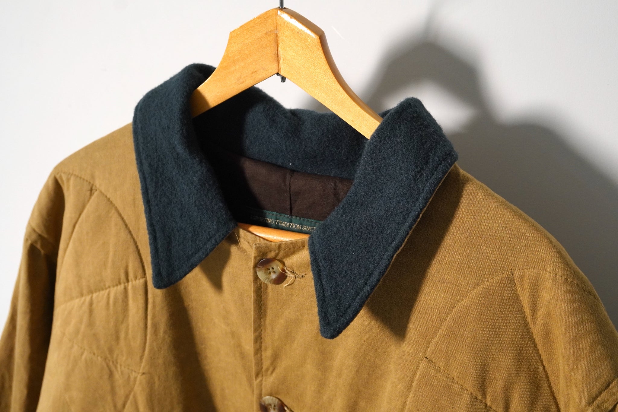 ORVIS カーキ ハンティングジャケット M ORVIS カーキ ハンティングジャケット M 古着通販 サイト