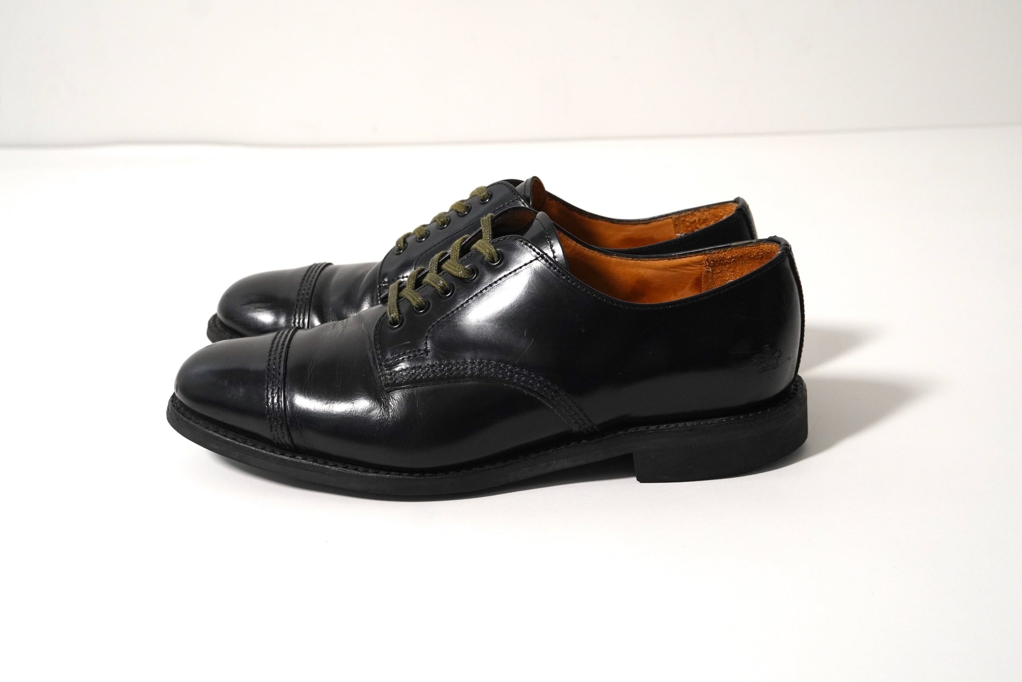 サンダースのミリタリー ダービーシューズ[イングランド製]（ブラック