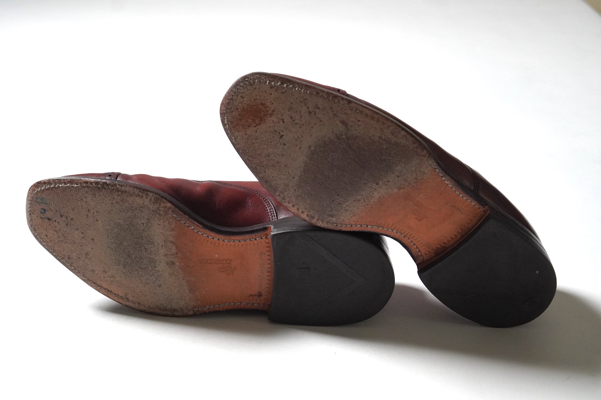 Allen Edmonds パンチドキャップトゥシューズ「Byron」 – CLUB 2nd