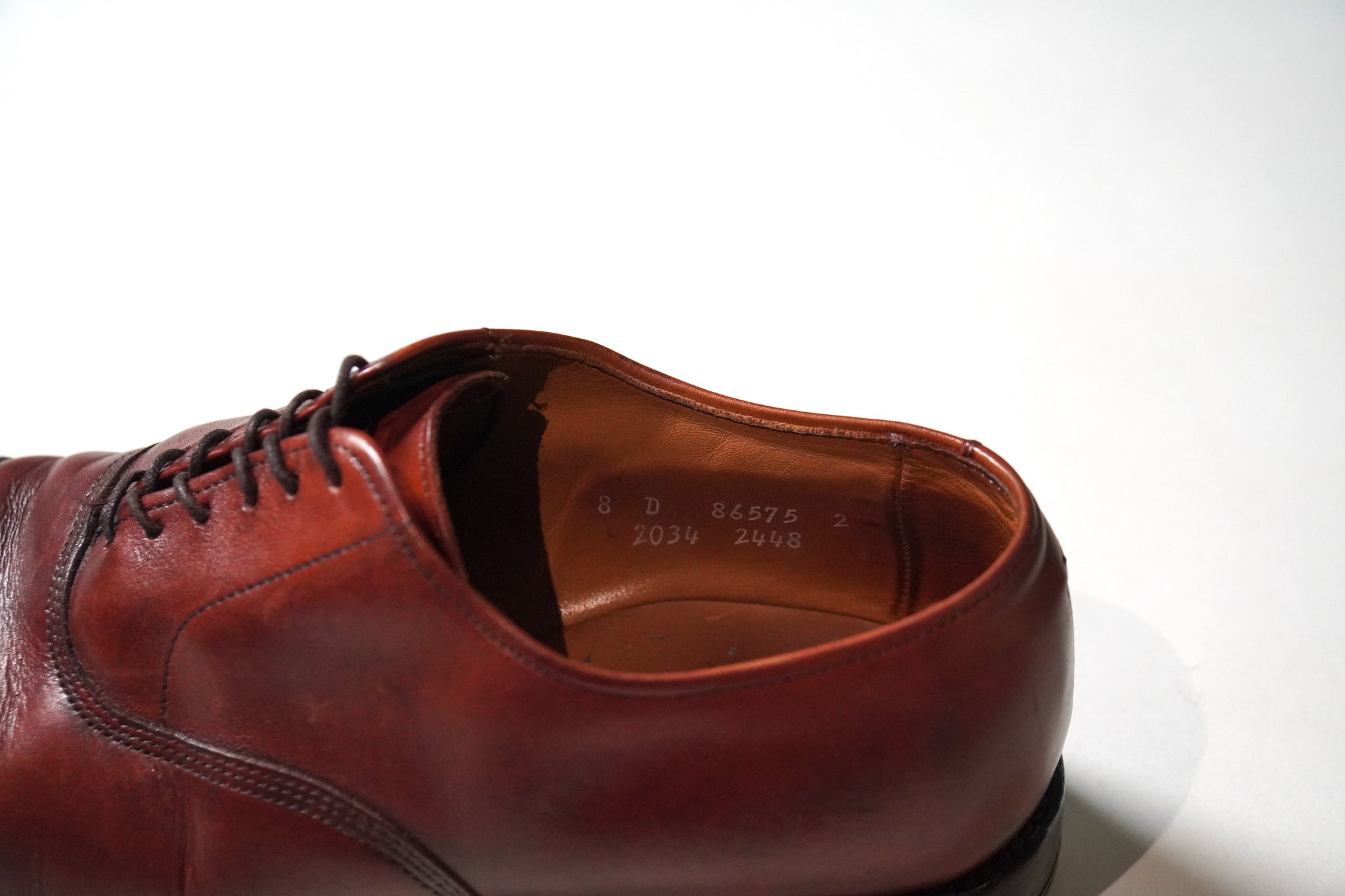 Allen Edmonds パンチドキャップトゥシューズ「Byron」 – CLUB 2nd