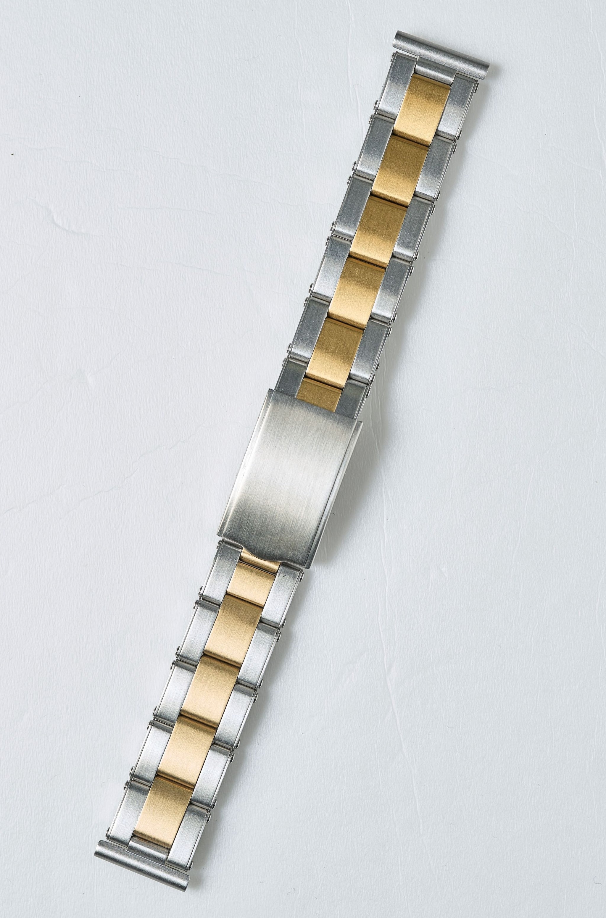 VAGUE WATCH Co. ×2nd VABBLE – CLUB 2nd